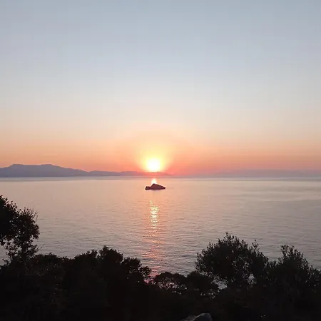 Lakka Сasa de vacaciones