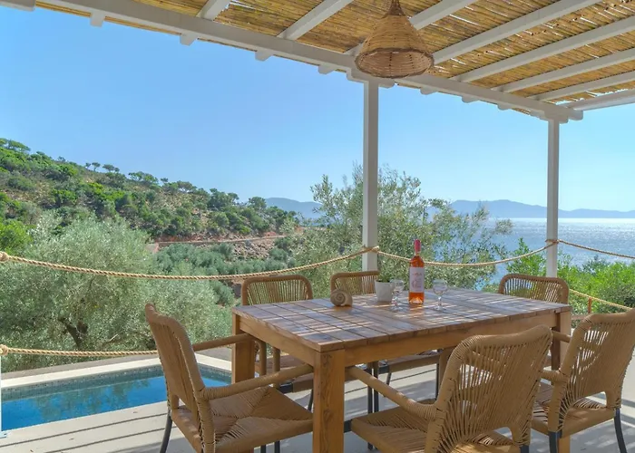 Lakka Agios Petros (Alonissos)